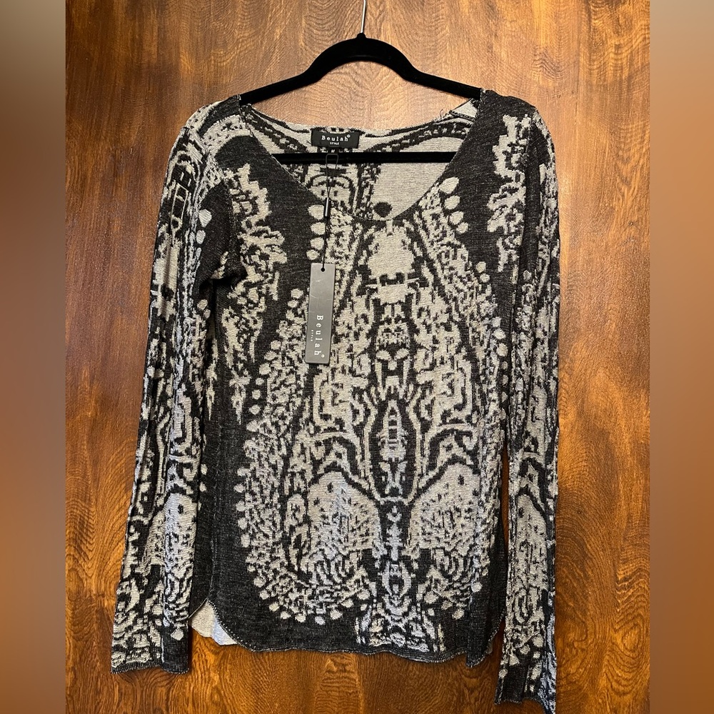 Beulah knit sweater - M NWT